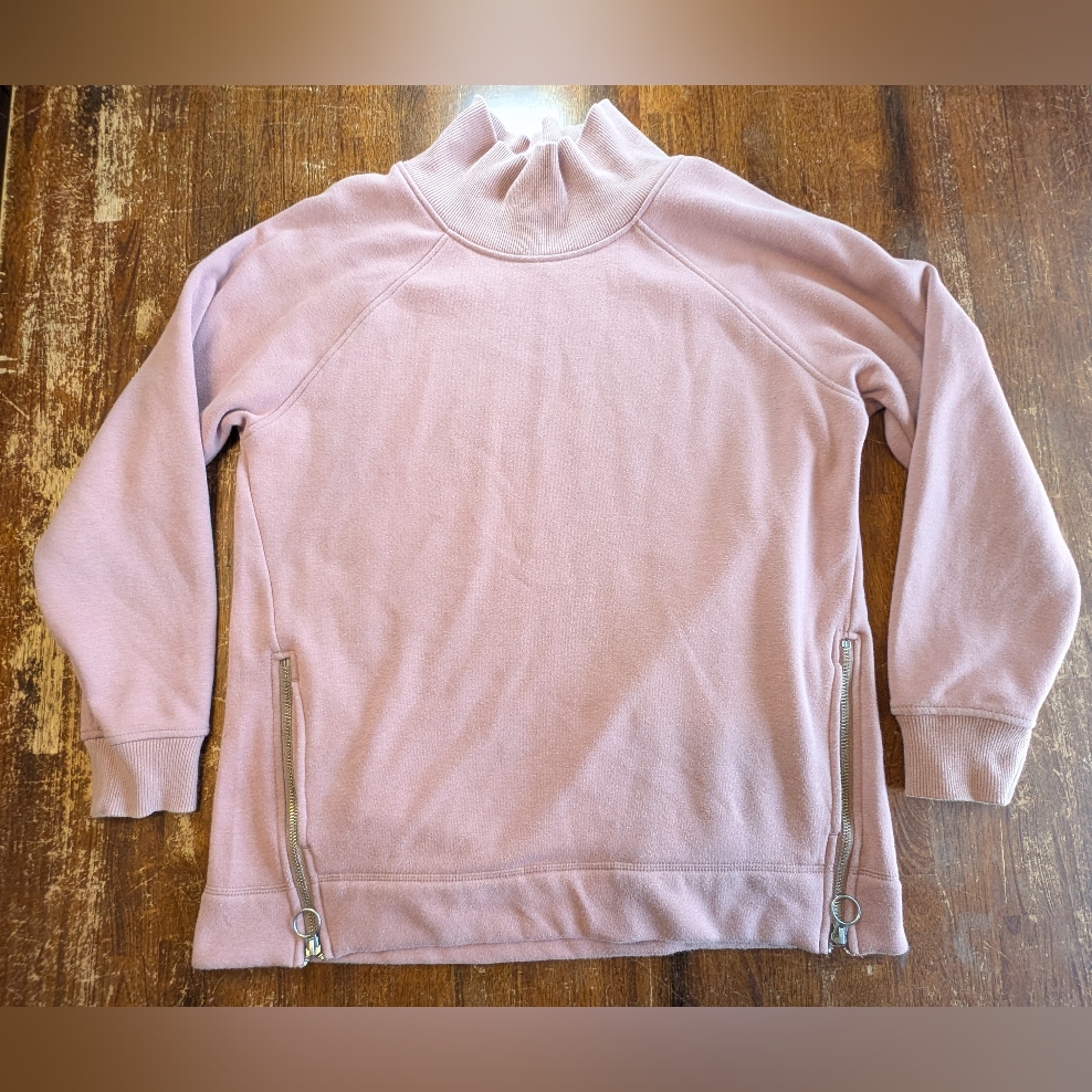 Athleta Cozy Karma Pullover Sweatshirt Pink Medium Athleisure Activewear Casual